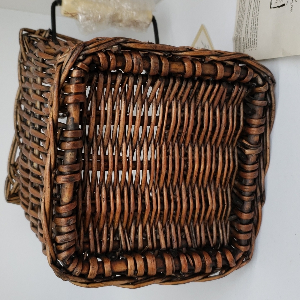 SALE!!! 3 FOR $15 Tastefully Simple Utensil holder- wicker - Picture 7 of 12